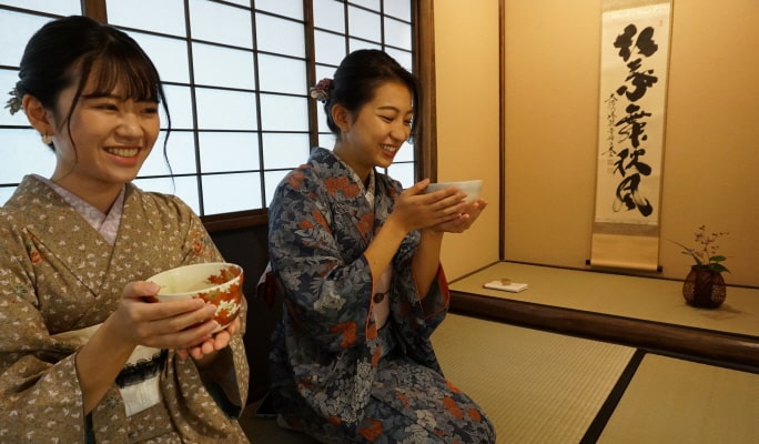 Japanese Traditional Tea Ceremony Experience at Ginza Chazen in Tokyo
