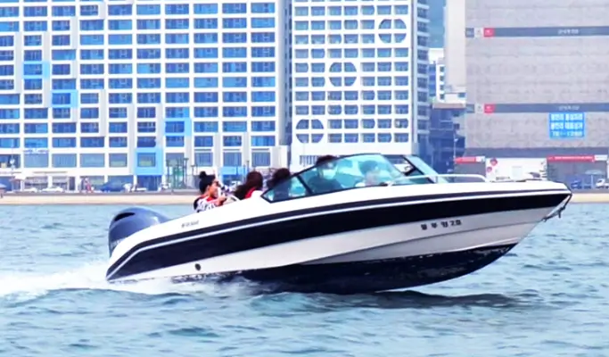 Water Sports & Cycling 1 Day Tour at Gwangalli Beach, Busan