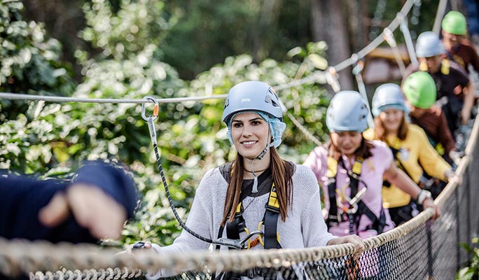 Chiang Mai Kingkong Smile Zipline + Doi Saket Hot Spring 1 Day Private Tour (+ Lunch) (+ Hotel Transfer)