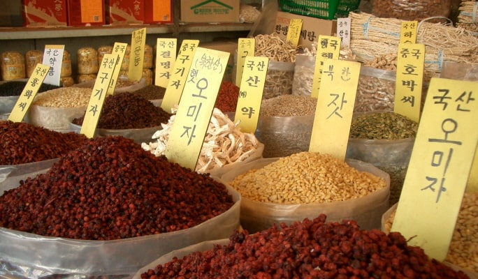 Gyeongdong Market Healing Walking Tour in Seoul - Trazy, Korea's #1 ...