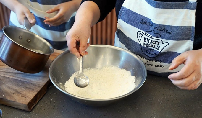 Authentic Korean Traditional Dessert Making Experience in Gyeongju