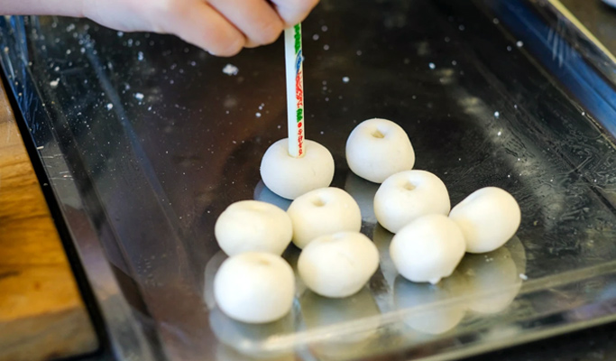 Authentic Korean Traditional Dessert Making Experience in Gyeongju