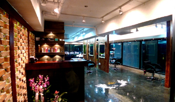 Seoul Hair Salon in Hongdae (Hair & Joy)