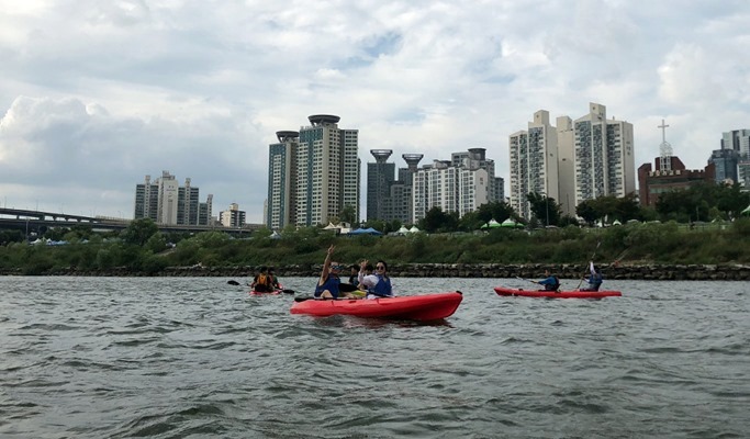 Han River Kayaking (Day / Evening)