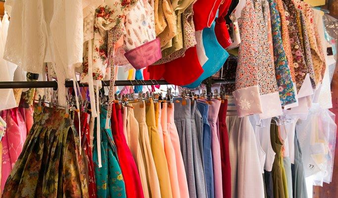 モダン韓服レンタル＆韓国の伝統家屋または景福宮での写真撮影