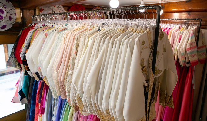 モダン韓服レンタル＆韓国の伝統家屋または景福宮での写真撮影