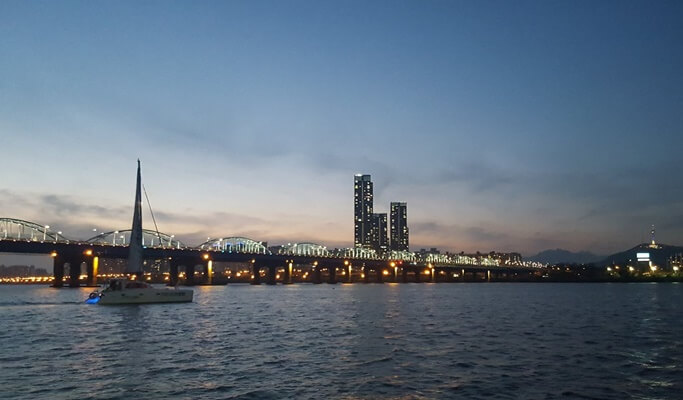 Yacht Sailing Tour in Seoul