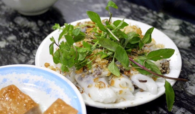 Hanoi Old Quarter Street Food Walking Tour