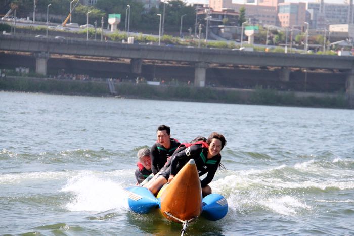 Big 3 Water Rides on Han River 