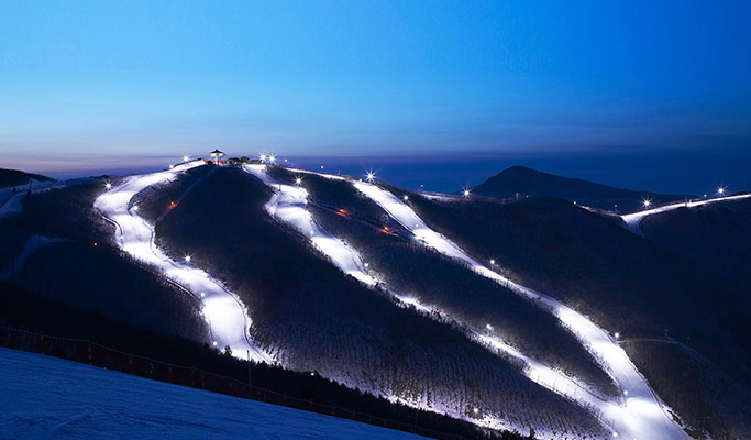 海雲滑雪度假村：2 天 1 夜 雙板/單板滑雪之旅
