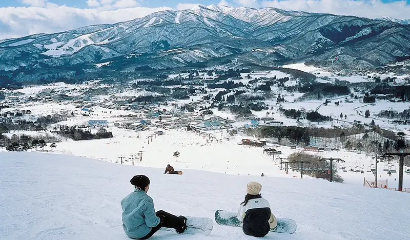 Hirugano Kogen Ski Resort: 1 Day Shuttle Bus Package from Nagoya (with Optional Lift Pass/Equipment/Clothes Rental)