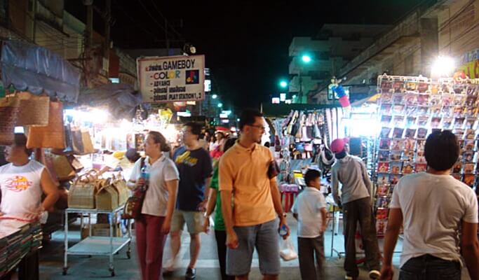 Hua Hin Private Night Tour (+ Tuk Tuk Ride) (+ Dinner)