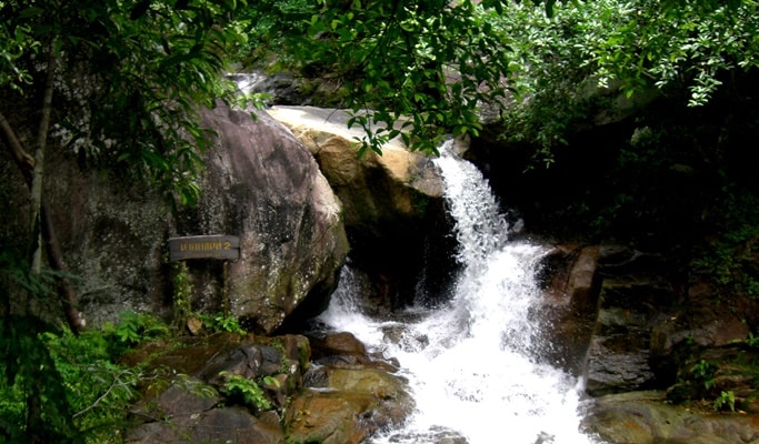 Huai Yang Waterfall National Park Tour (1 Day / Private) - Trazy, Your ...