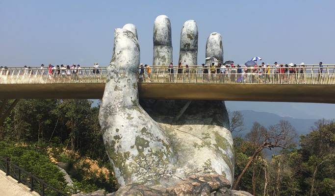 Hue City Center ↔ Ba Na Hills Cable Car Station Transfer - Private Taxi (24/7)