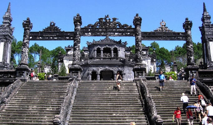Hue City 1 Day Group Tour