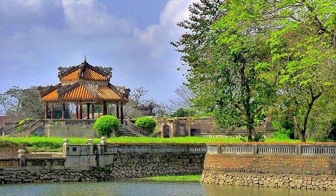 Hue City 1 Day Group Tour