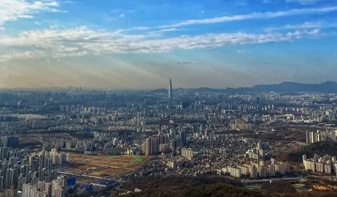 花潭植物園 + 南漢山城 + 韓国民俗村 1 日ツアー - ソウル発