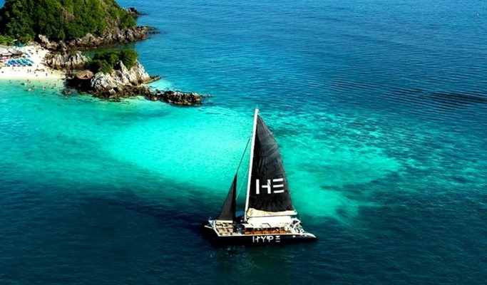 Coral Island & Racha Yai Island 1 Day Tour by Hype Boat Club (+ Snorkeling/Lunch) (+ Transfer option) - from Phuket