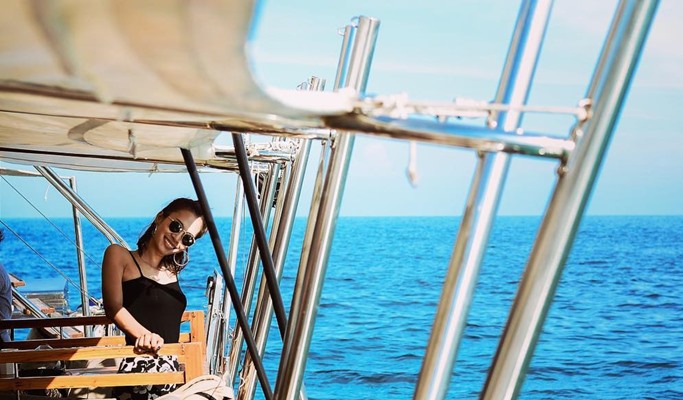 Coral Island & Racha Yai Island 1 Day Tour by Hype Boat Club (+ Snorkeling/Lunch) (+ Transfer option) - from Phuket
