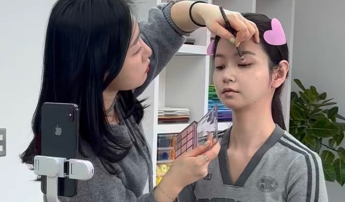 首爾弘大個人色彩分析與化妝課程