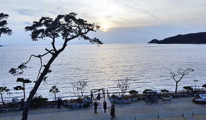 Spring Special: Incheon Healing & Relaxing Tour - Masian Beach & Wolmi Island (Mar 26)