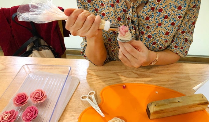Korean Traditional Dessert Making Class in Jamsil, Seoul