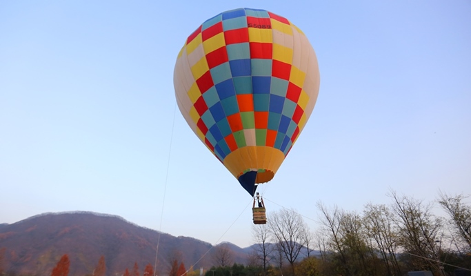 Hot Air Balloon Adventure in Jarasum Island