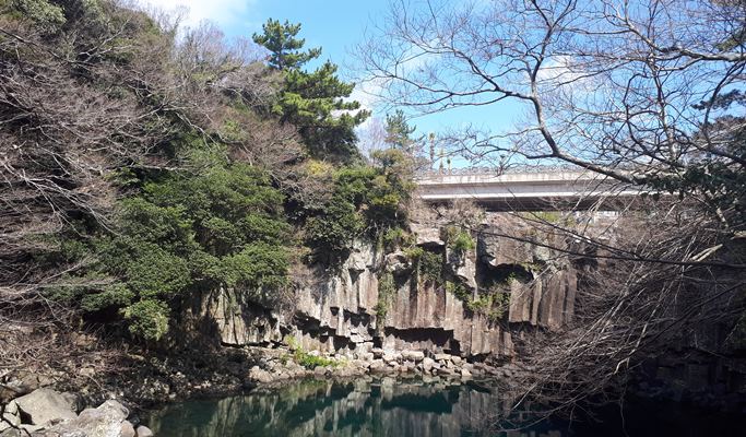 3D2N Jeju Accommodation + Small Group Tour Package