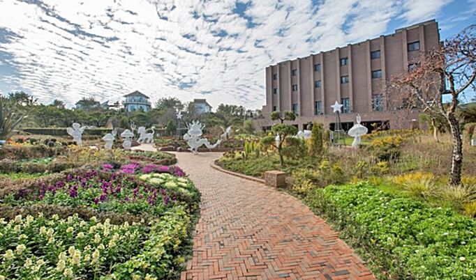 Jeju Herb Garden (Herb Dongsan) Discount Ticket