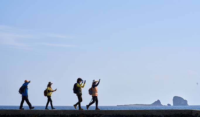 Wander Jeju on Foot: Jeju Island Olle Trail Trekking Tours