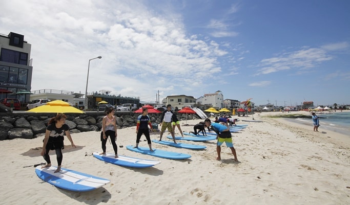 Surf Lesson at Gwakji Beach, Jeju Island