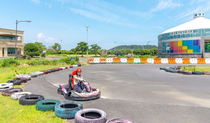 The Ma Horse Park Discount Ticket: Horse Show/ Horseback Riding/ Go Karting
