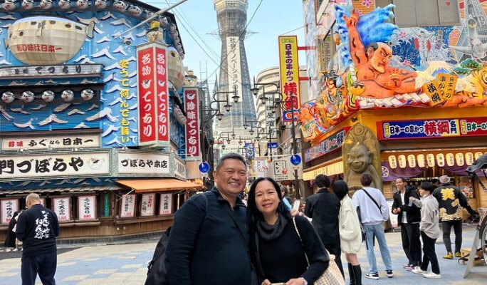 Osaka Private Walking Tour & Kimono Experience with Licensed Guide