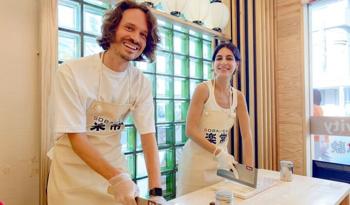 Tokyo Private Walking Tour & Soba Making Experience with Licensed Guide