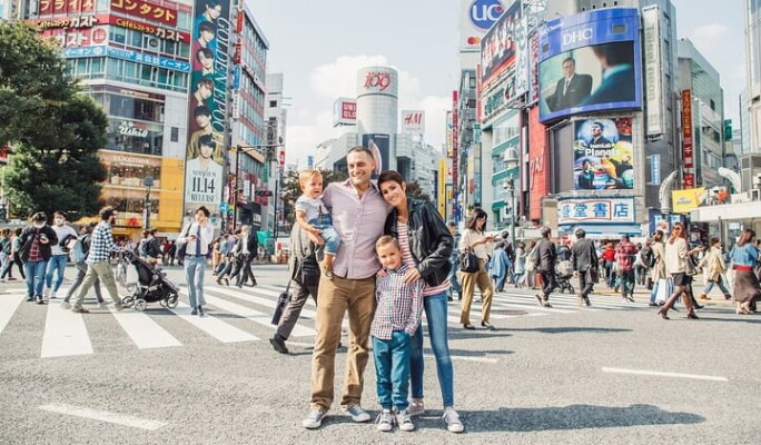 Tokyo Private Photoshoot Experience with a Professional Photographer