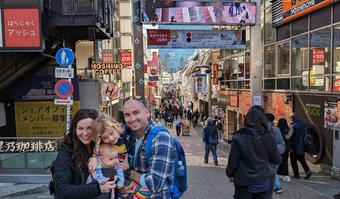 Tokyo Private Walking Tour &  Samurai Sword Experience with Licensed Guide