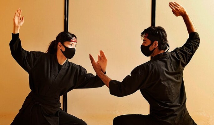 Tokyo Private Walking Tour &  Samurai Ninja Experience with Licensed Guide