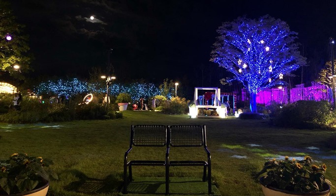 Jisan Ski Resort + Icheon Termeden Spa + OOOZOOO Illumination Garden 1 Day Tour (Dec 24~Mar 5)