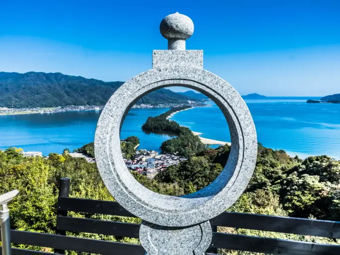Kyoto by the Sea: Amanohashidate + Ine Funaya + Chionji Temple 1 Day Tour from Osaka
