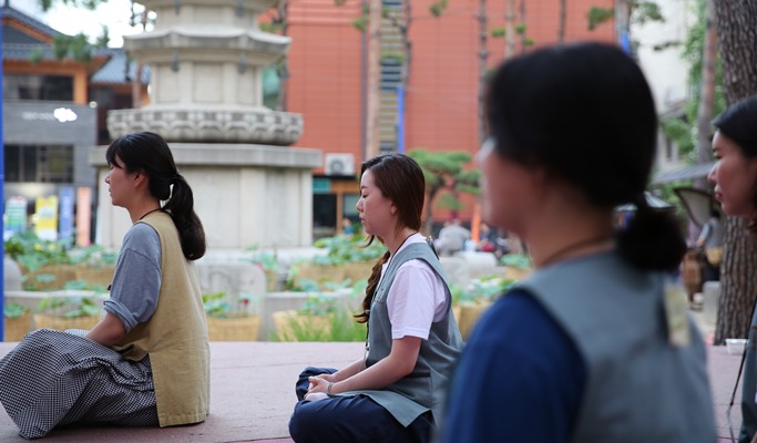 Templestay Korea: Jogyesa Temple