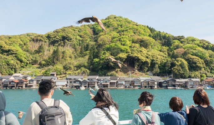 Amanohashidate & Ine Funaya Cruise 1 Day Tour from Osaka/ Kyoto
