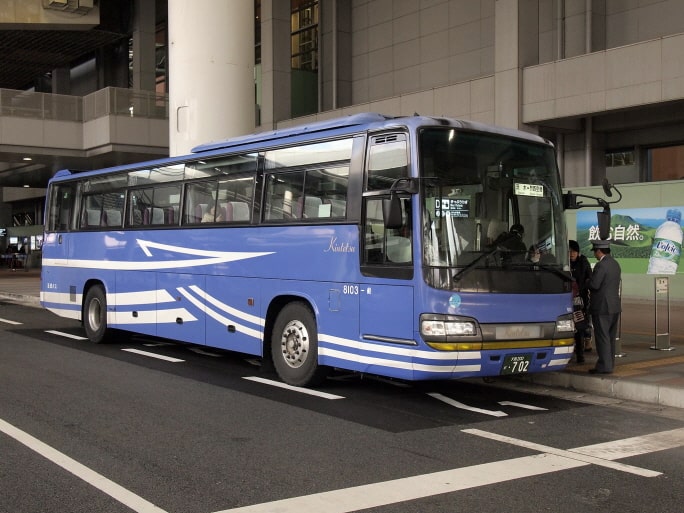 Kansai Airport Limousine Bus : KIX →  Osaka/ Kyoto One Way Ticket (Osaka Station/ Umeda/ Nanko/ Tempozan/ USJ/ Namba (OCAT)/ Kyoto Station)