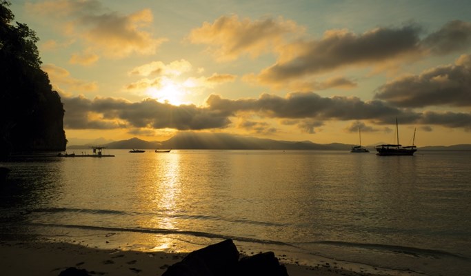 James Bond Island & Phang Nga Bay Day/Sunset Tour by June Bahtra Cruise - from Phuket