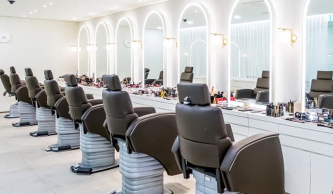 JUNGSAEMMOOL Inspiration West Branch in Apgujeong, Seoul: Hair & K-pop Style Makeup