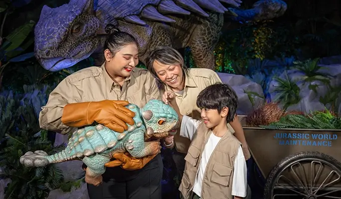 Jurassic World The Experience Bangkok Admission Ticket