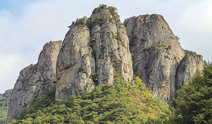 Gyeongbuk Cheongsong Juwangsan National Park Hiking Tour from Daegu
