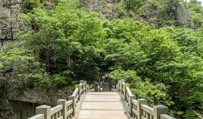 Gyeongbuk Cheongsong Juwangsan National Park Hiking Tour from Daegu