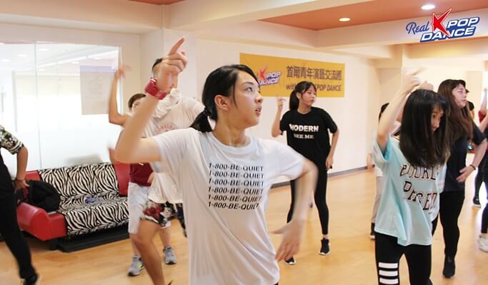 kpop-dance-class-in-seoul-learn-how-to-dance-like-k-pop-stars-trazy