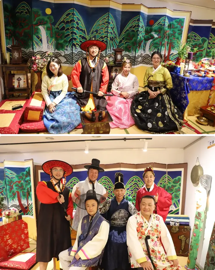 Visitors wearing hanbok in Incheon