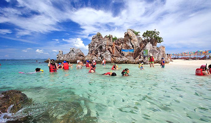 3 Khai Islands Half Day Tour by Speedboat (Morning/Afternoon) - From Phuket (+ Hotel Transfer)